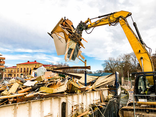 Trash Removal Near Me in Howards Grove, WI